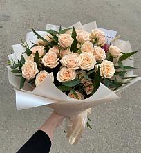 Букет Кремовые розы Латте в Пшизове