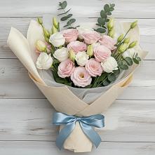 Букет цветов из:  Лизиантусы #REPLACE_PRED# Пшизове