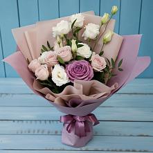 Букет цветов из:  Розы и Лизиантусы в Пшизове