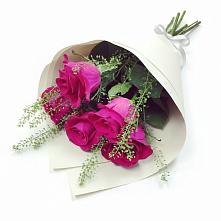 Букет цветов из:  Розы в Пшизове