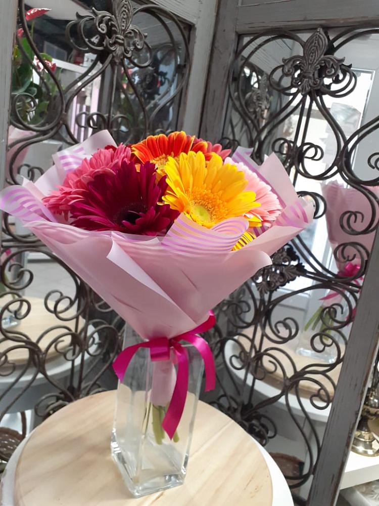 Букет цветов из: Герберы в Пшизове