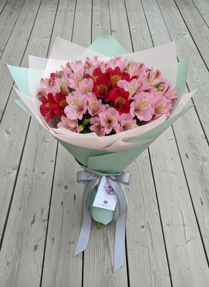 Букет цветов из: Альстромерии в Пшизове