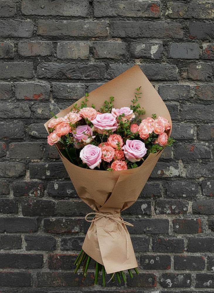 Букет цветов из: Розы в Пшизове